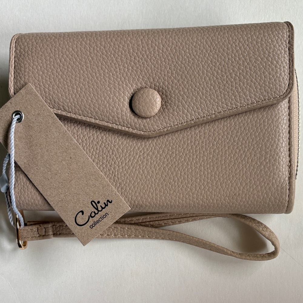 Calin Pebbled Taupe Wristlet wallet